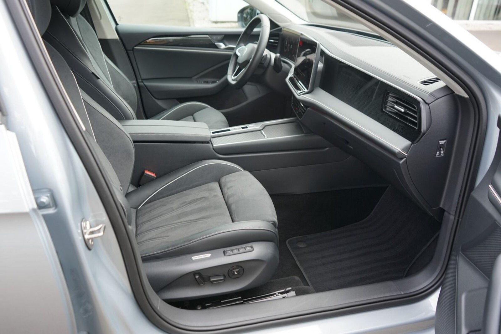 Volkswagen Passat – Bild 8
