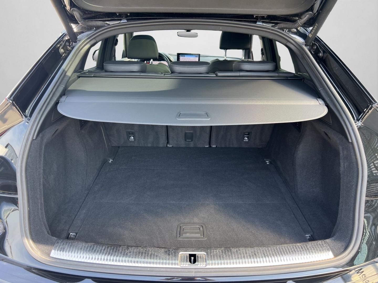 Image about Audi SQ5 Sportback TDI tiptronic