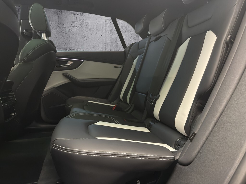 Image about Audi Q8 SUV 50 TDI quattro tiptronic
