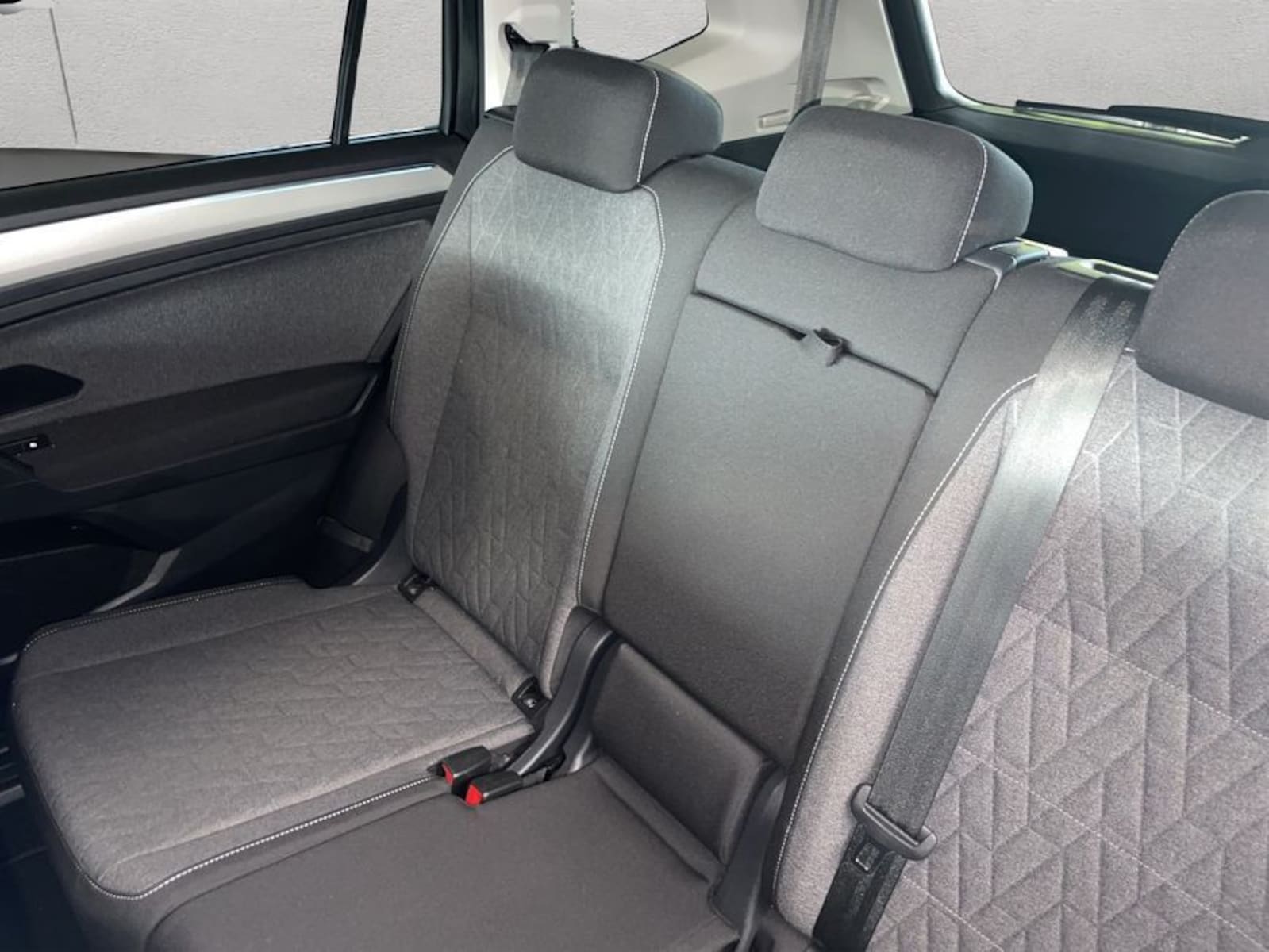 Volkswagen Tiguan Allspace – Bild 17