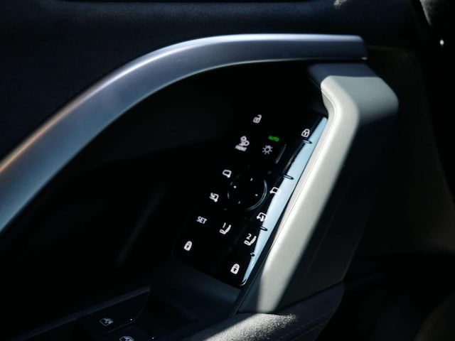2026 Audi SQ5 Premium Plus - Photo 15