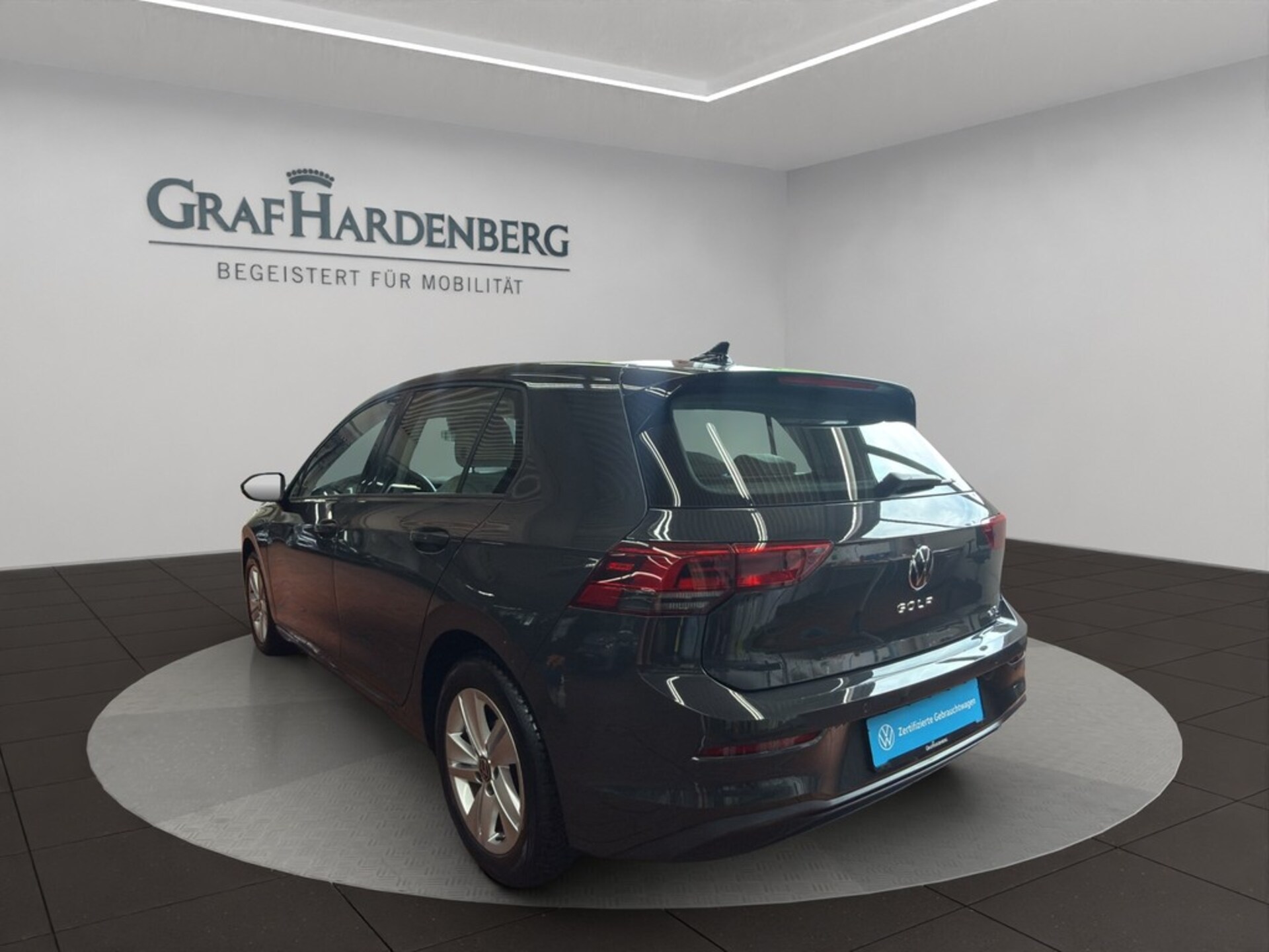 Volkswagen Golf Life