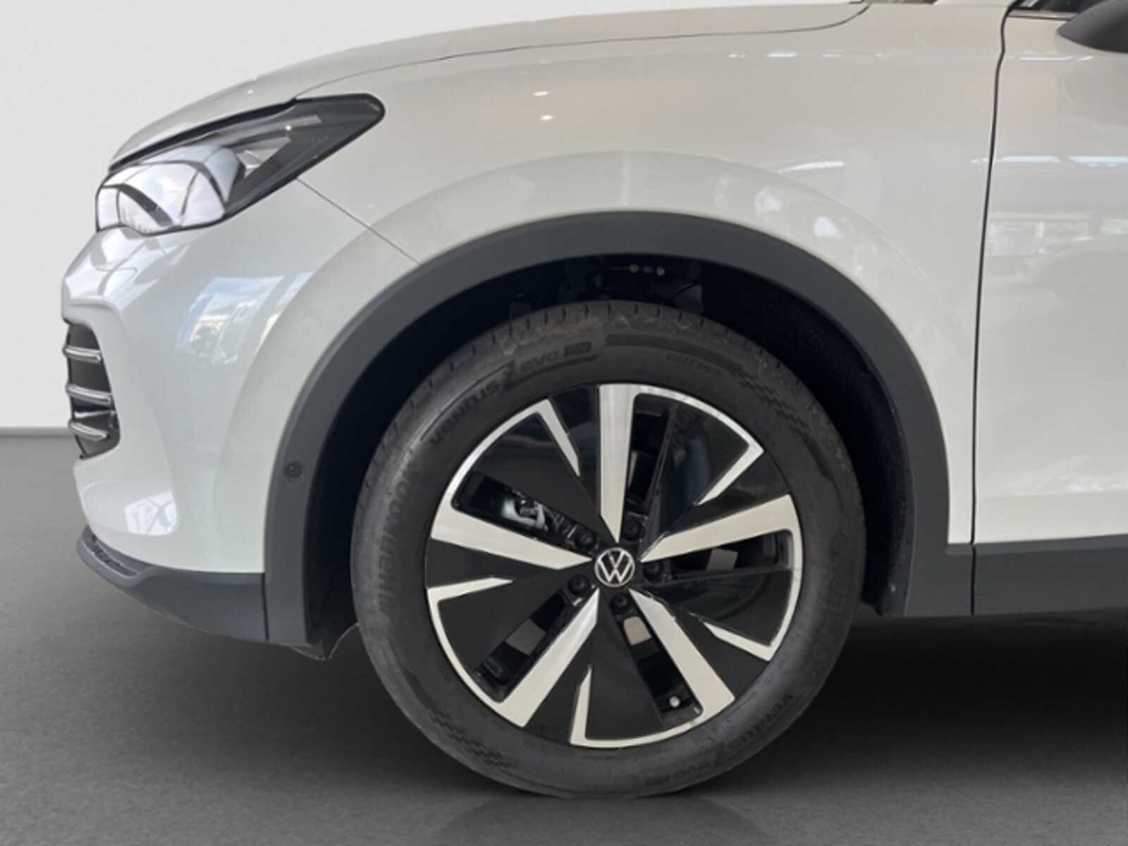 Volkswagen Tiguan – Bild 22