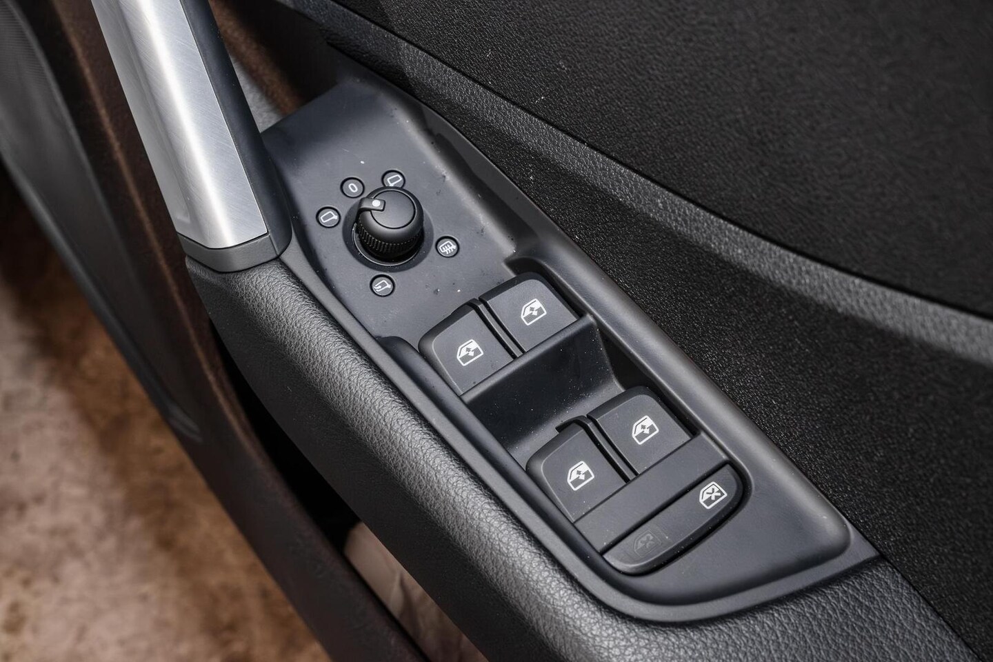 Image about Audi Q2 35 TFSI S tronic