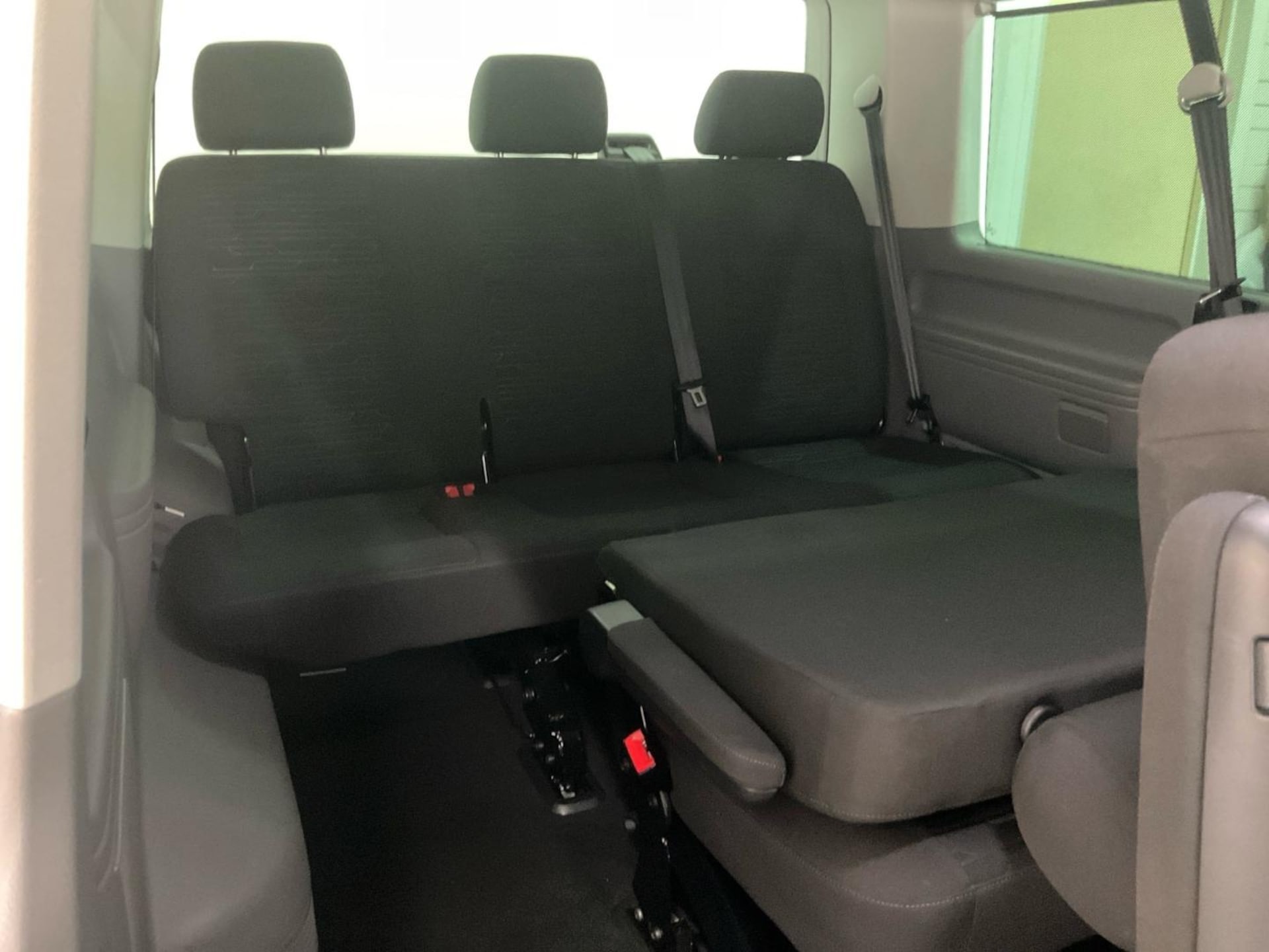 Volkswagen T6.1 Caravelle langer Radstand Comfortline