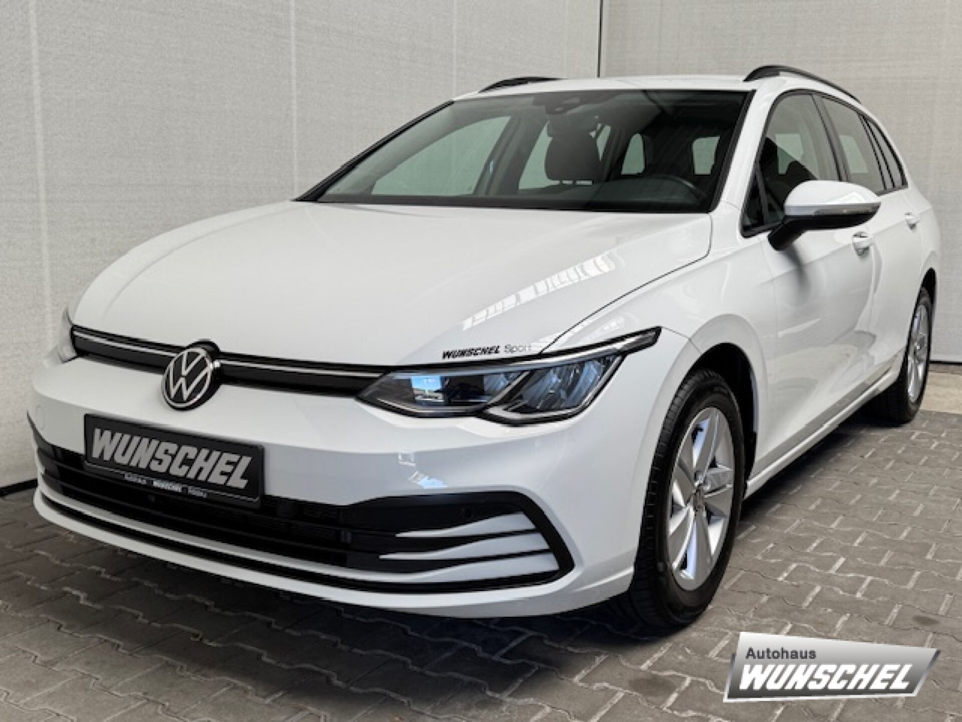 Volkswagen Golf Variant Life