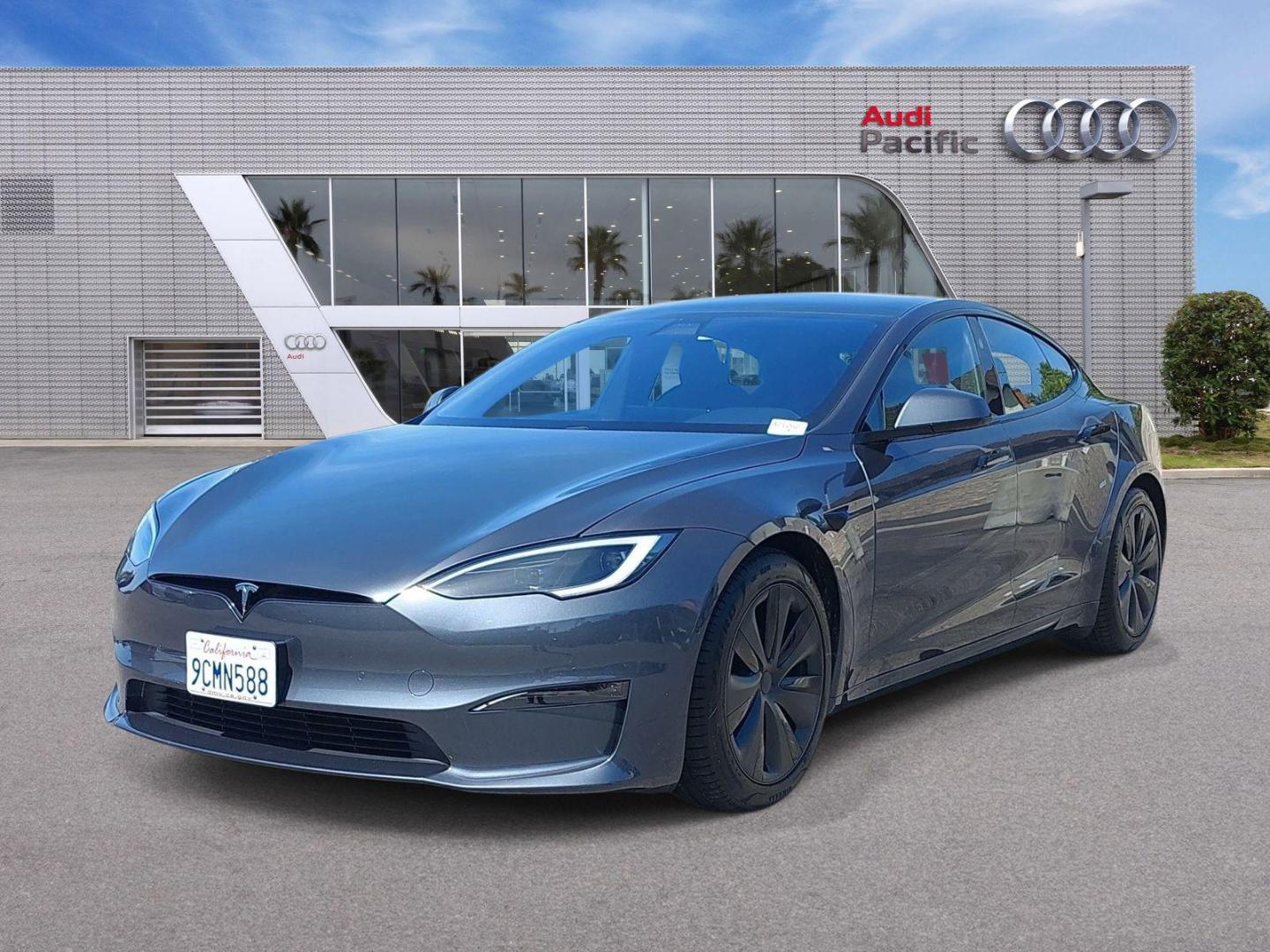 2022 Tesla Model S -'s photo