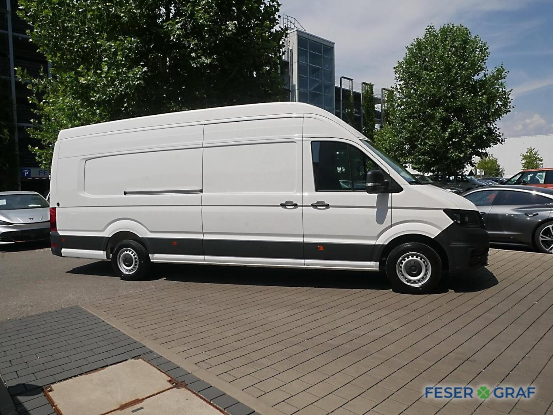 Volkswagen Crafter Kasten langer Radstand