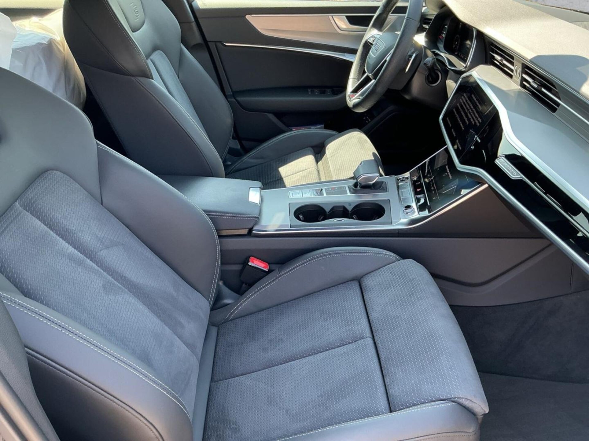 Audi A6 Avant TFSI e Design