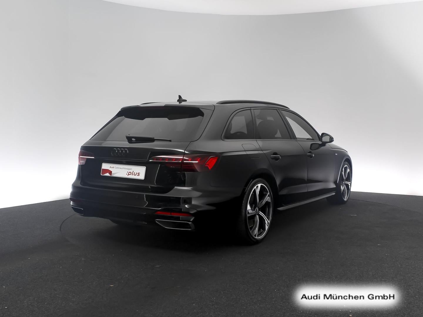 Bild über Audi A4 Avant S line 40 TFSI S tronic - für weitere Informationen kontaktieren Sie den Audi Partner