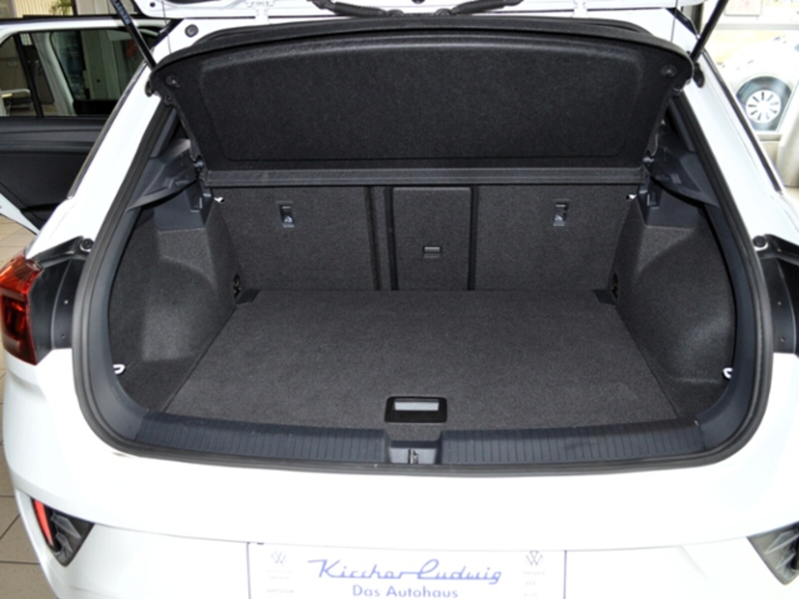 Volkswagen T-Roc – Bild 15