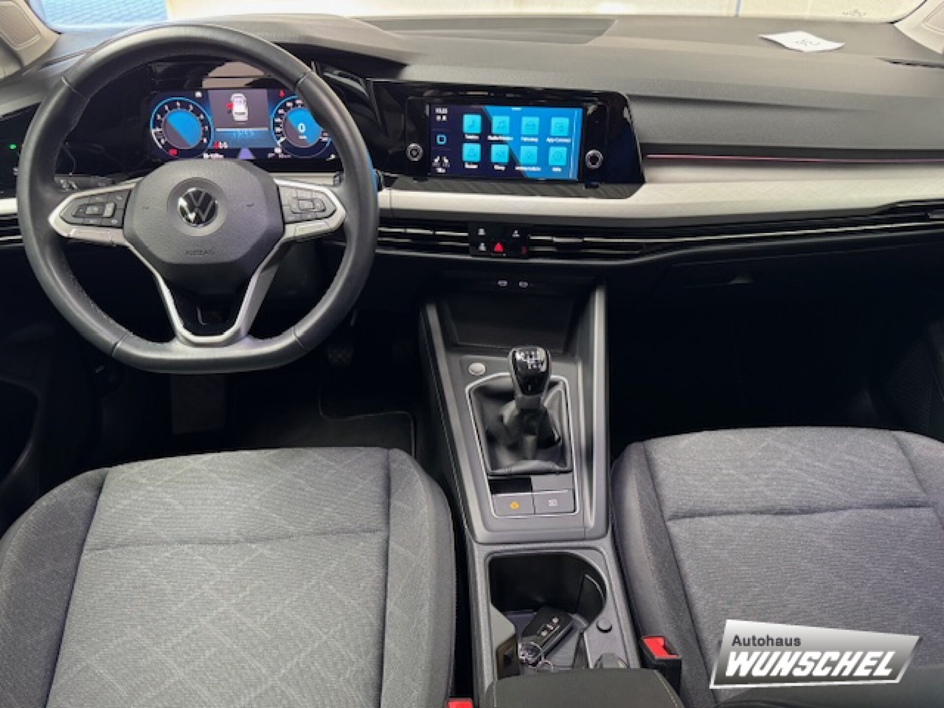 Volkswagen Golf Variant Life