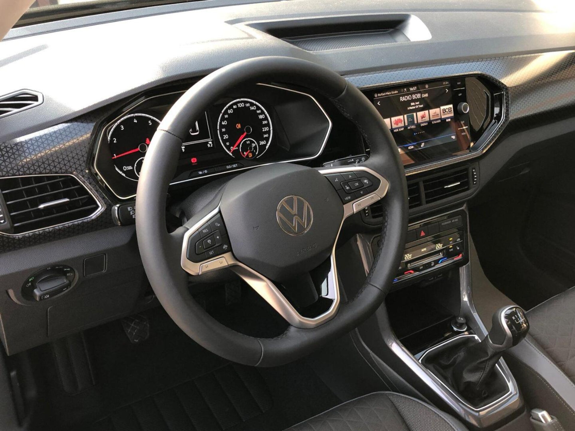 Volkswagen T-Cross Style