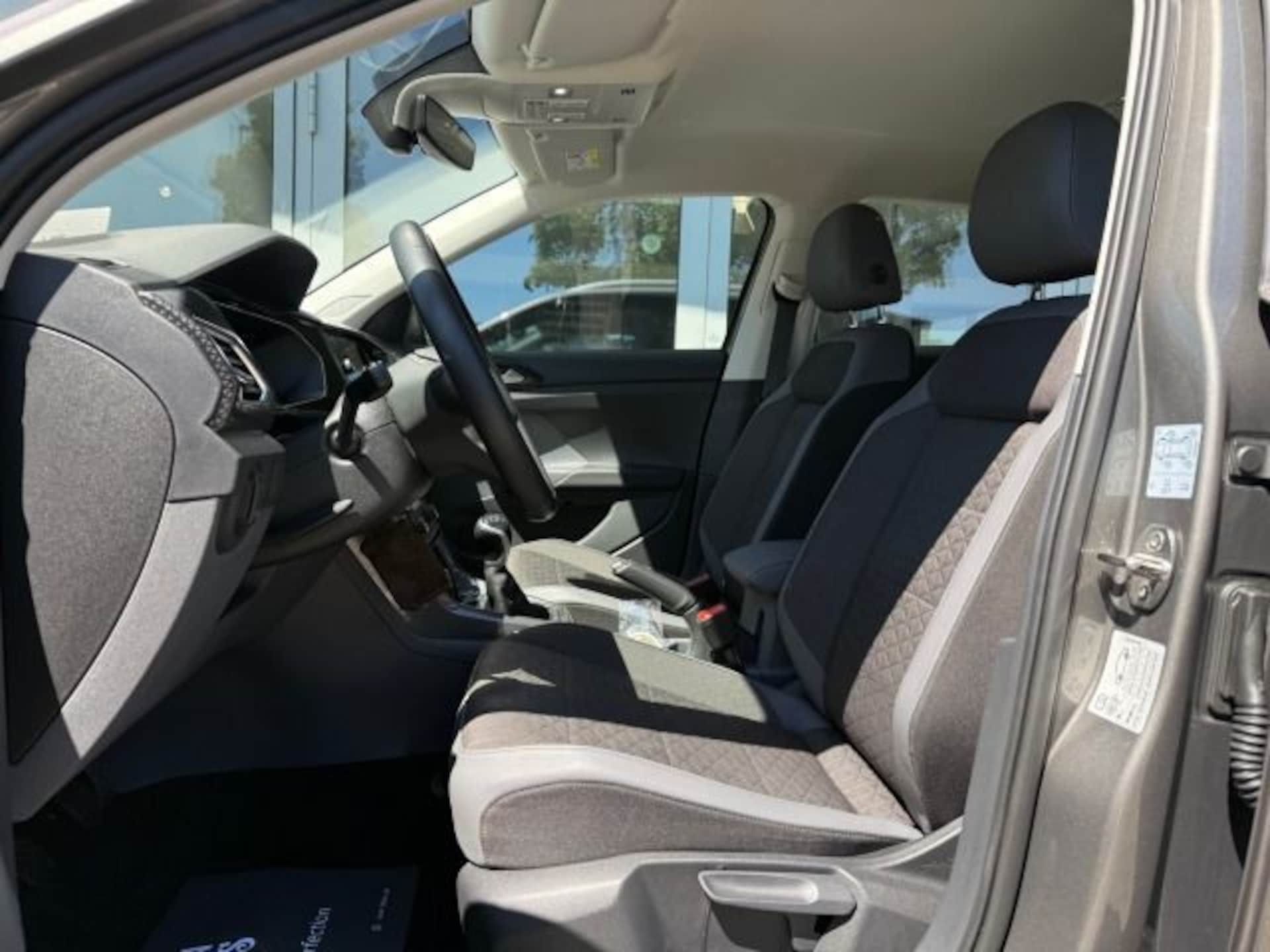 Volkswagen T-Cross Style