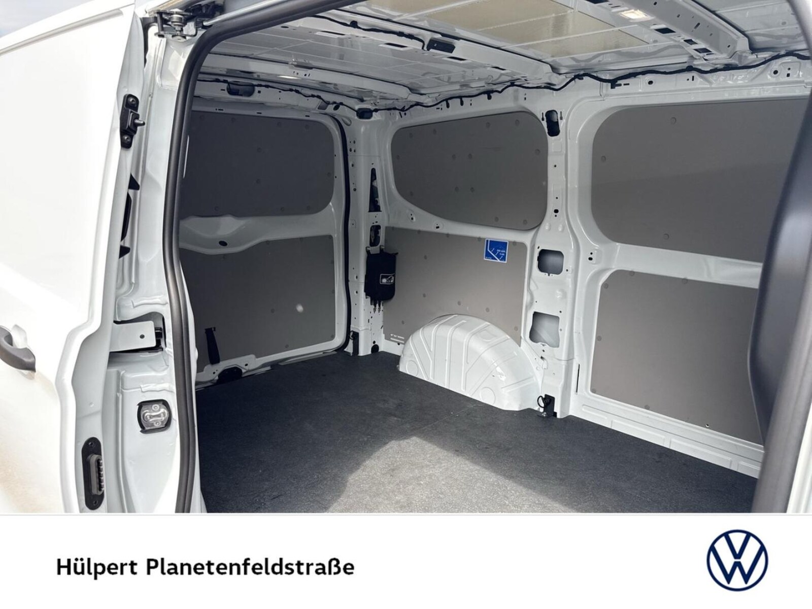 Volkswagen Transporter Kasten kurzer Radstand – Bild 7