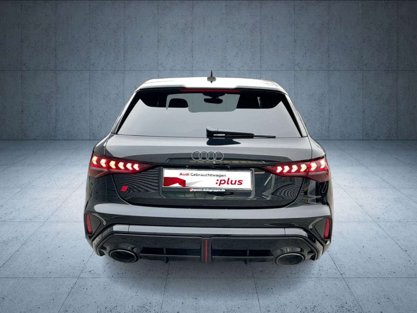 Bild über Audi RS 3 Sportback TFSI quattro 294 kW S tronic - für weitere Informationen kontaktieren Sie den Audi Partner