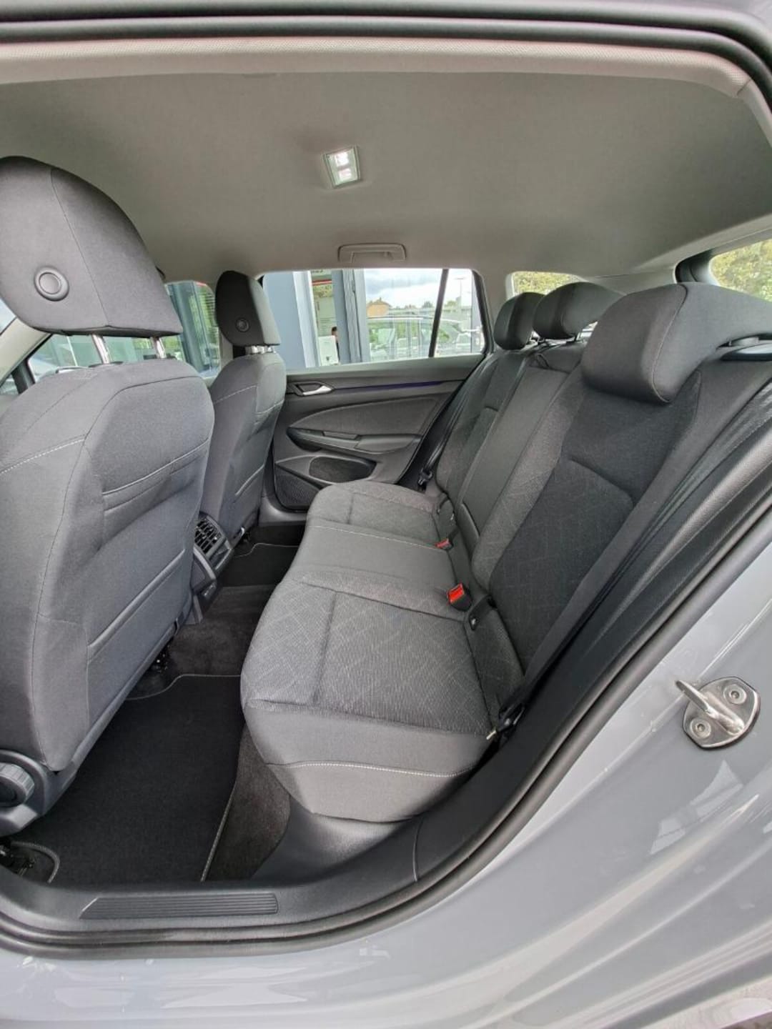 Volkswagen Golf Variant Life