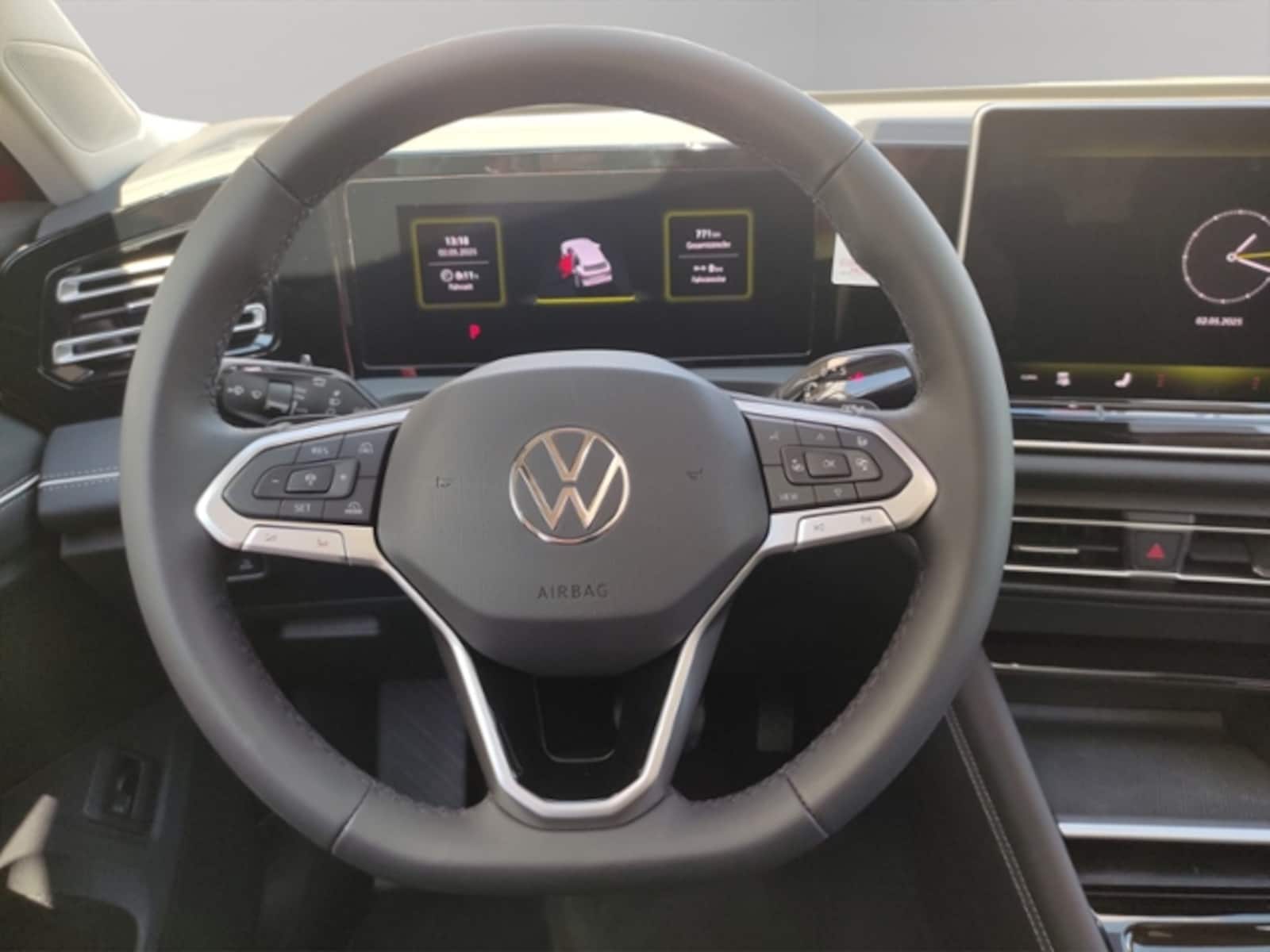 Volkswagen Tiguan – Bild 11