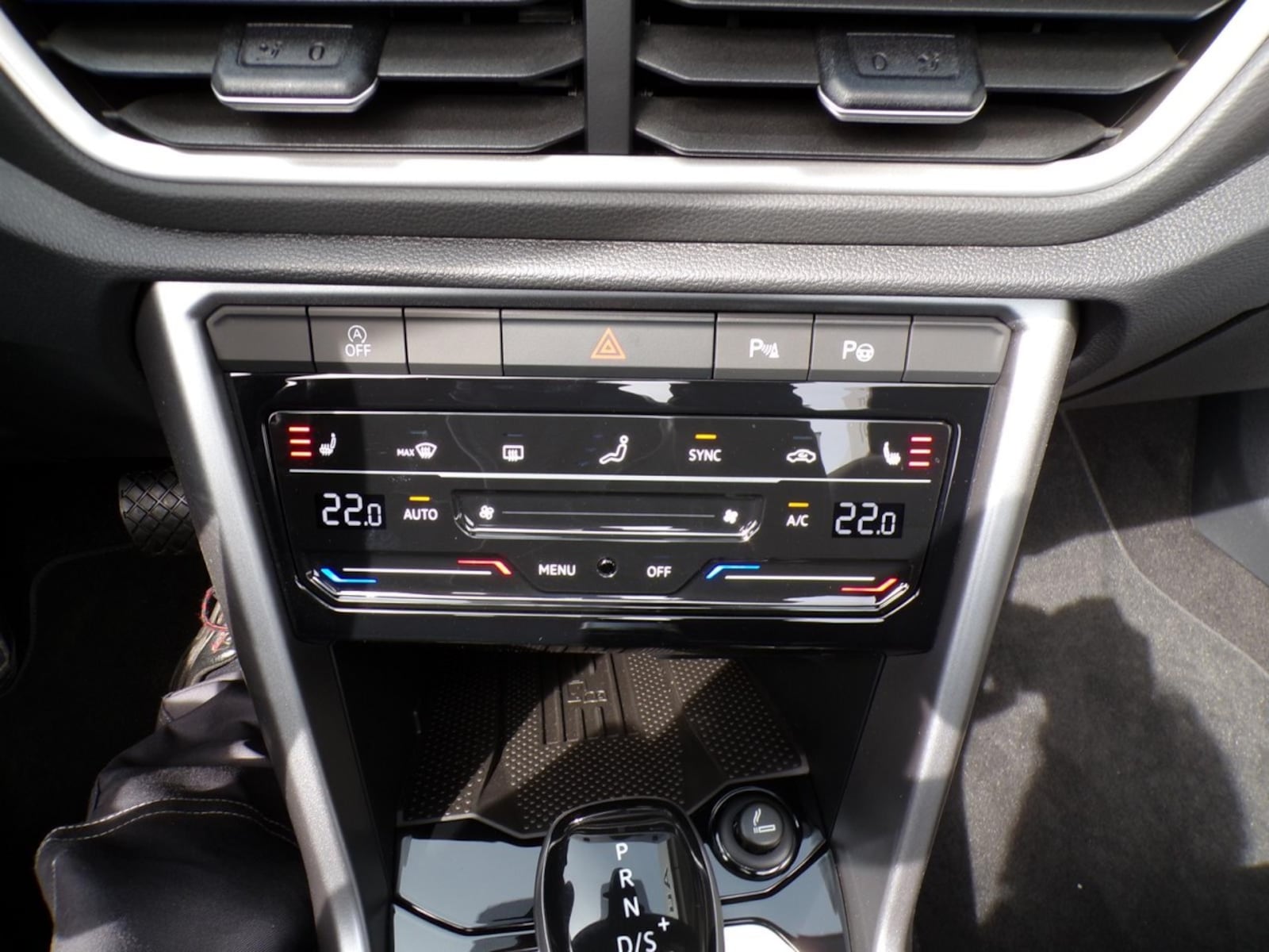 Volkswagen T-Roc Cabriolet – Bild 13