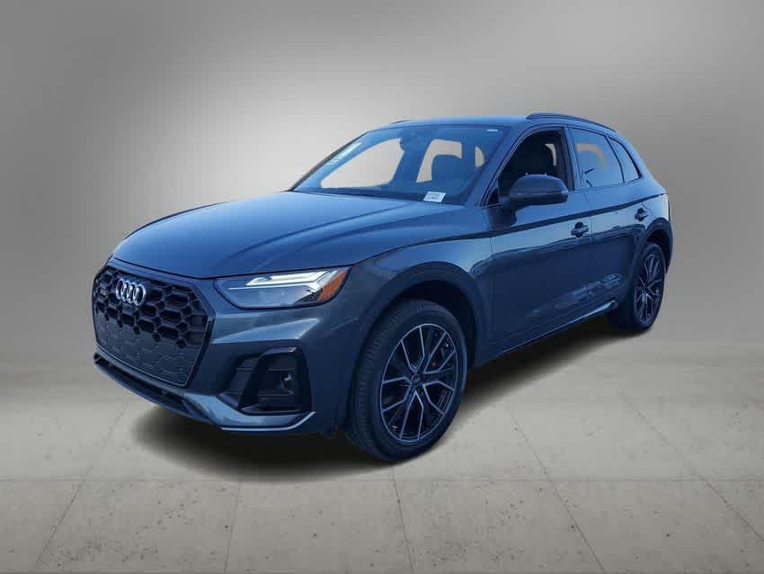 2023 Audi SQ5 Premium Plus's photo