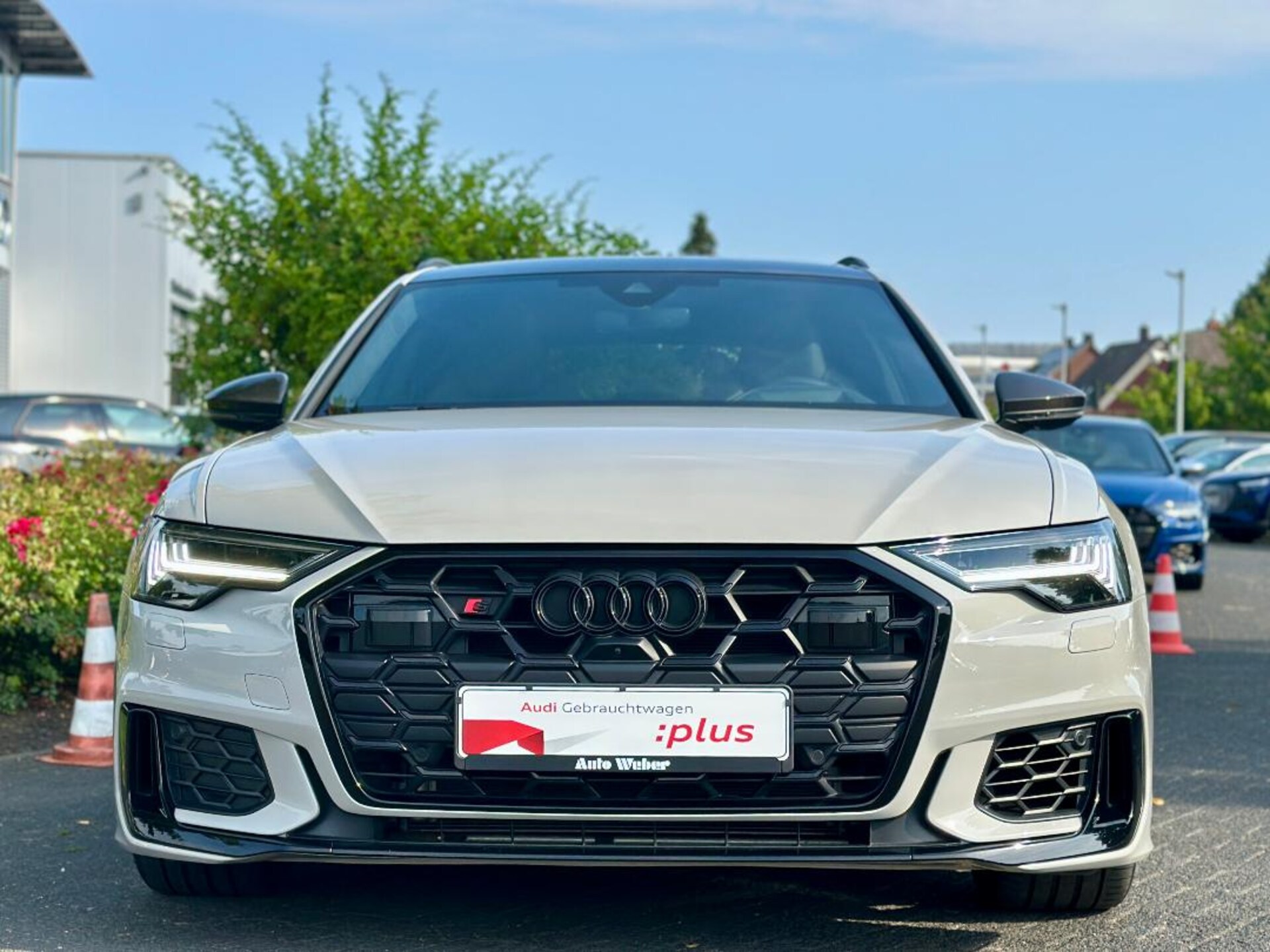 Audi S6 Avant
