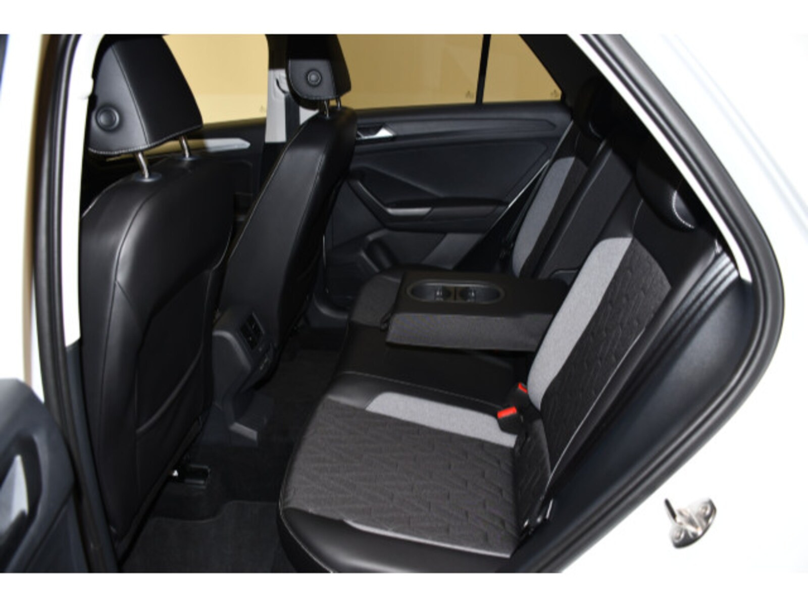 Volkswagen T-Roc – Bild 9