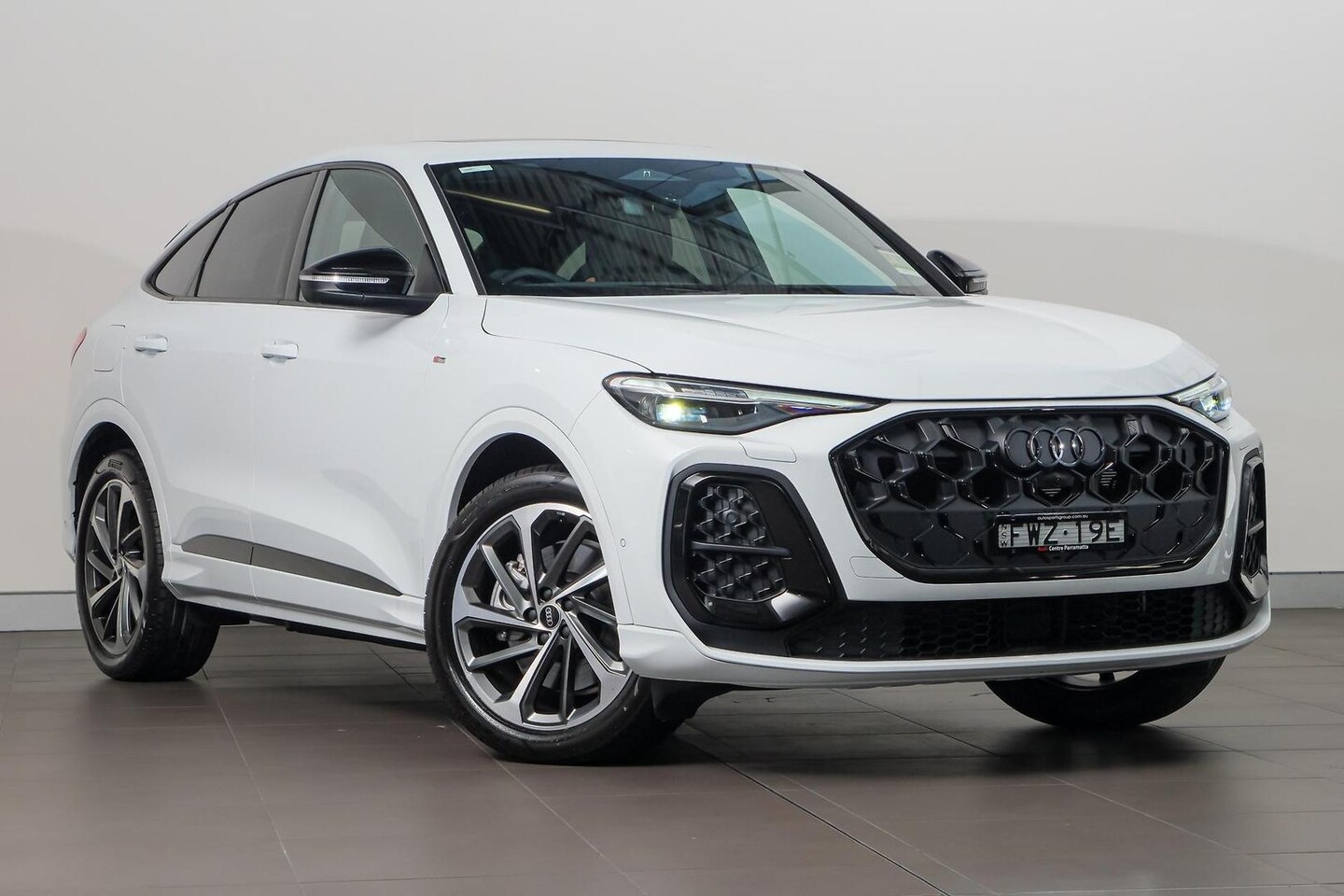 Image about Audi Q5 Sportback TDI quattro 150 kW sport