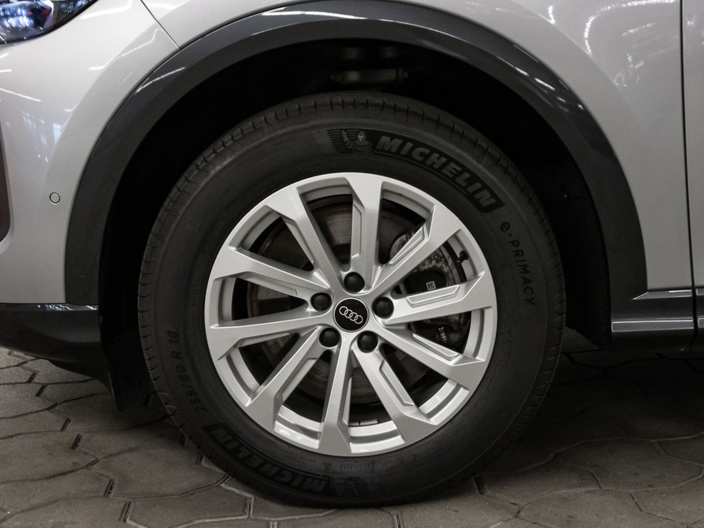 Bild über Audi Q5 Sportback TDI quattro 150 kW S tronic - für weitere Informationen kontaktieren Sie den Audi Partner