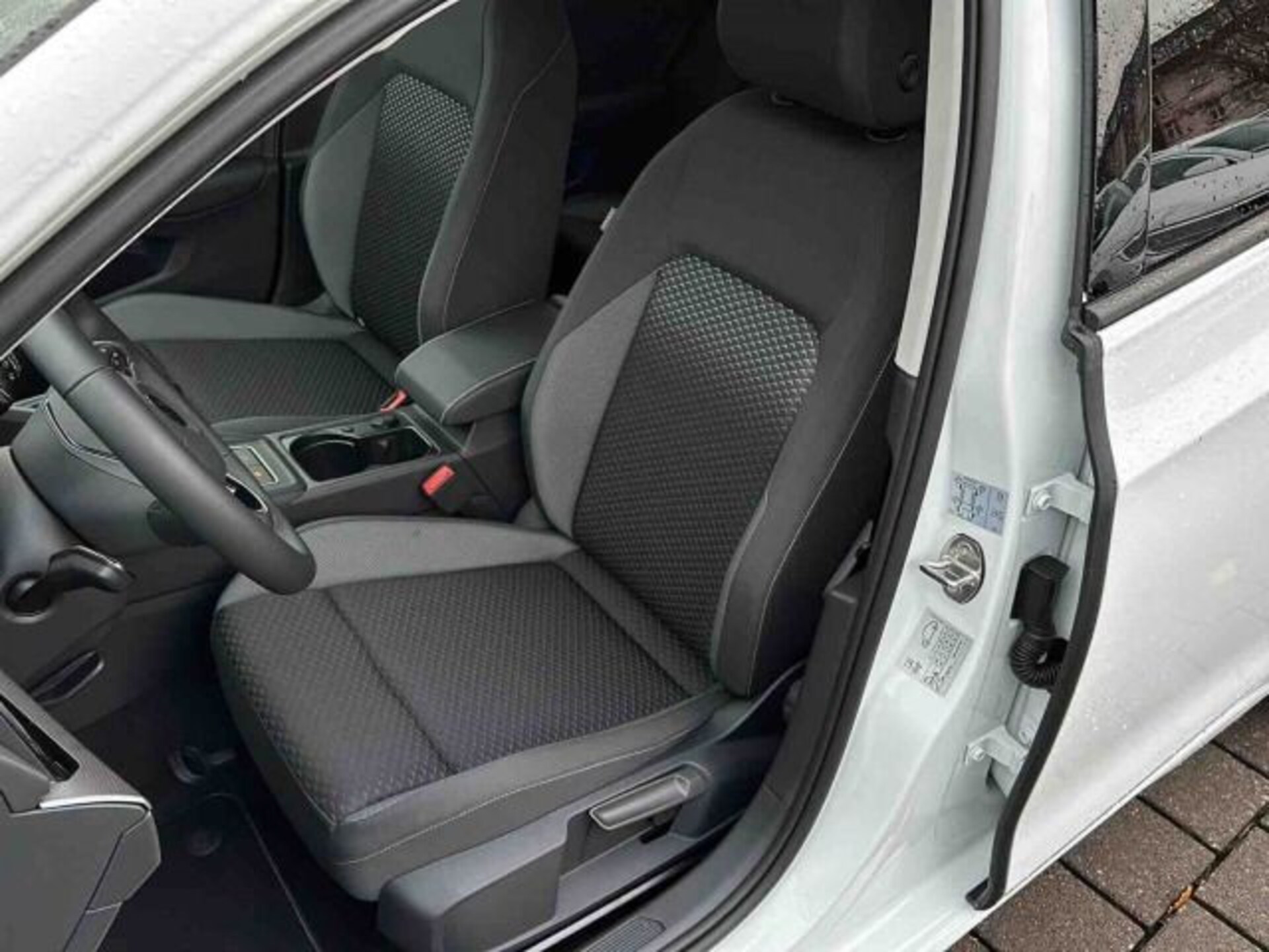 Volkswagen Golf Active