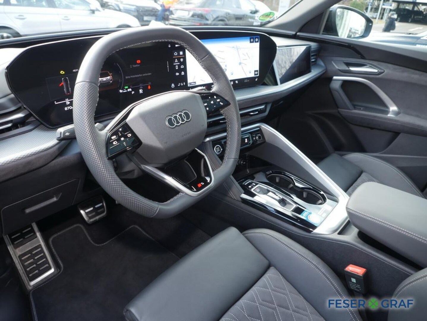 Bild über Audi Q5 SUV TDI quattro 150 kW S tronic - für weitere Informationen kontaktieren Sie den Audi Partner