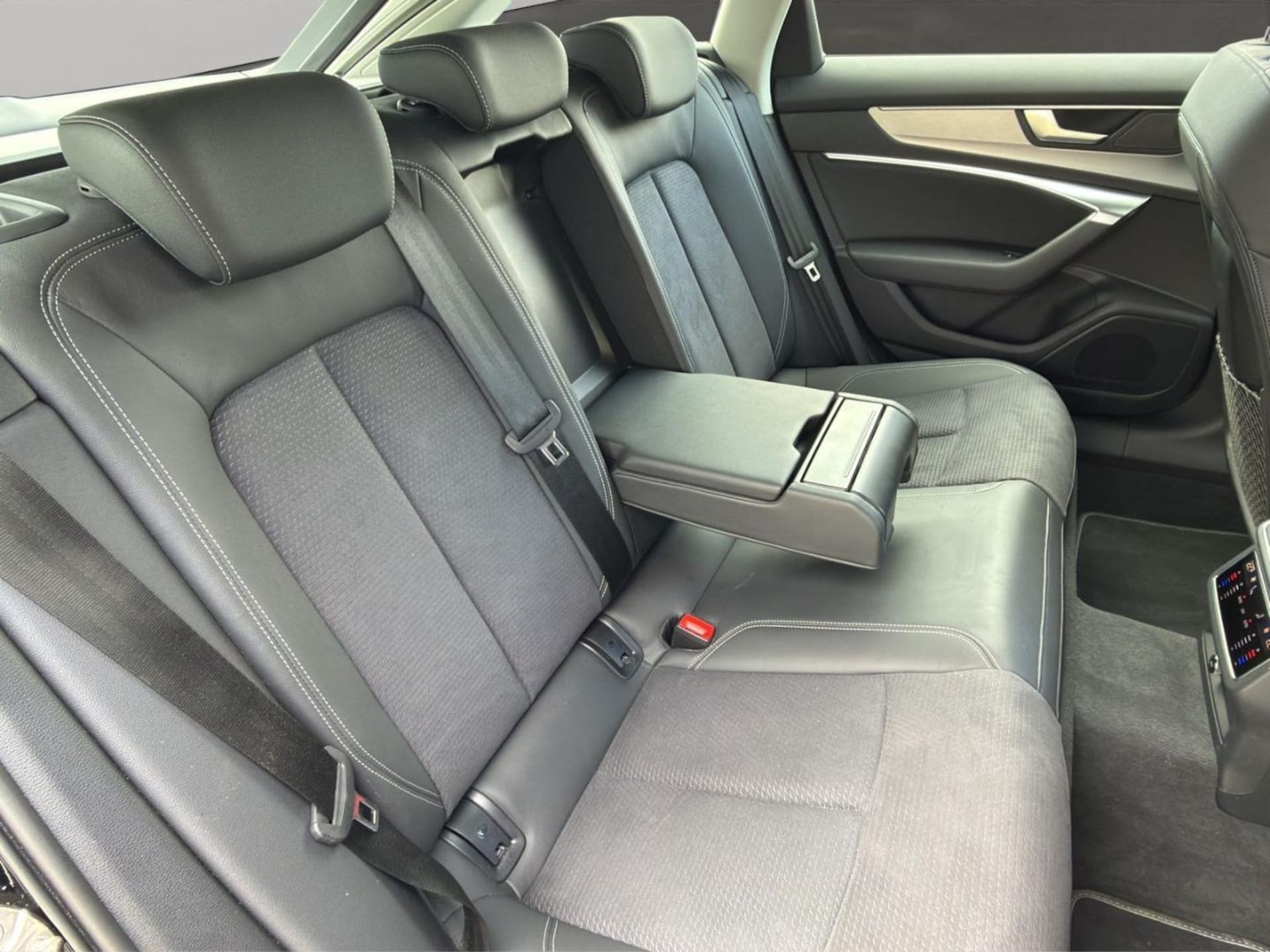 Audi S6 Avant