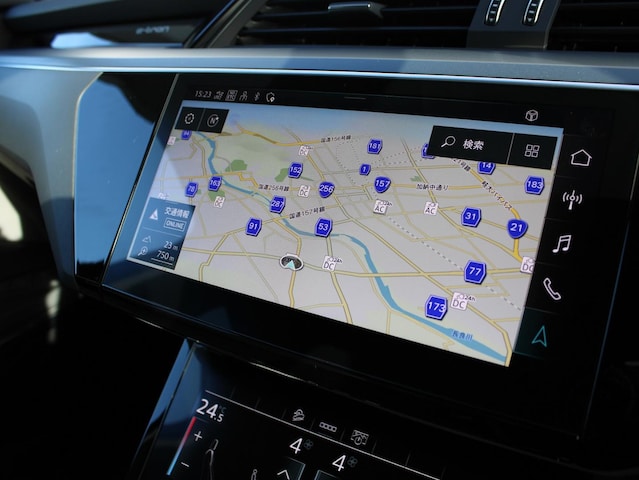 Audi e-tron 50 quattro Advanced 230,00 kW for more details contact your dealer