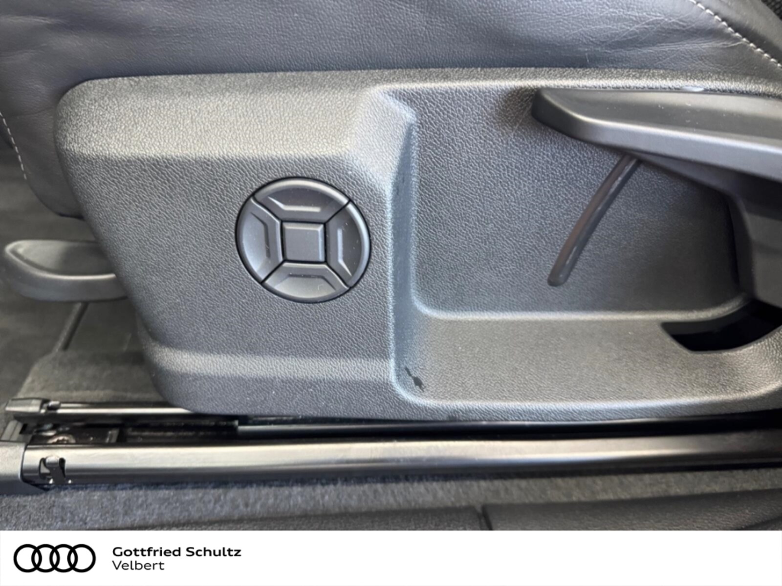 Audi Q3 – Bild 12