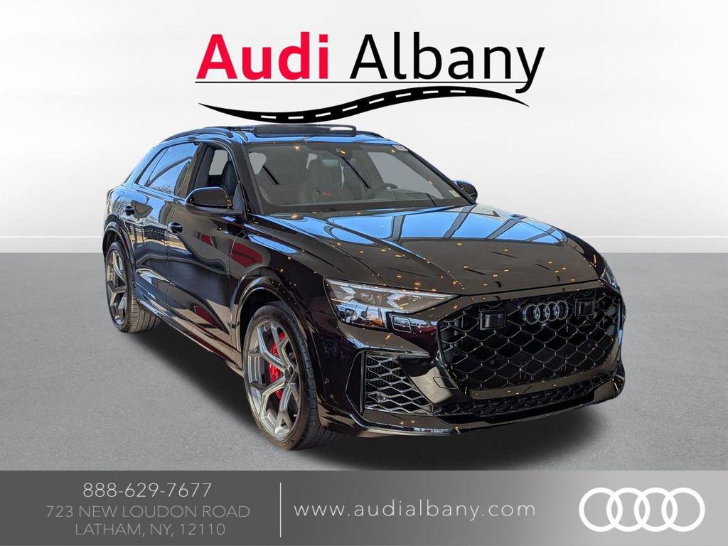 2026 Audi RS Q8 -'s photo