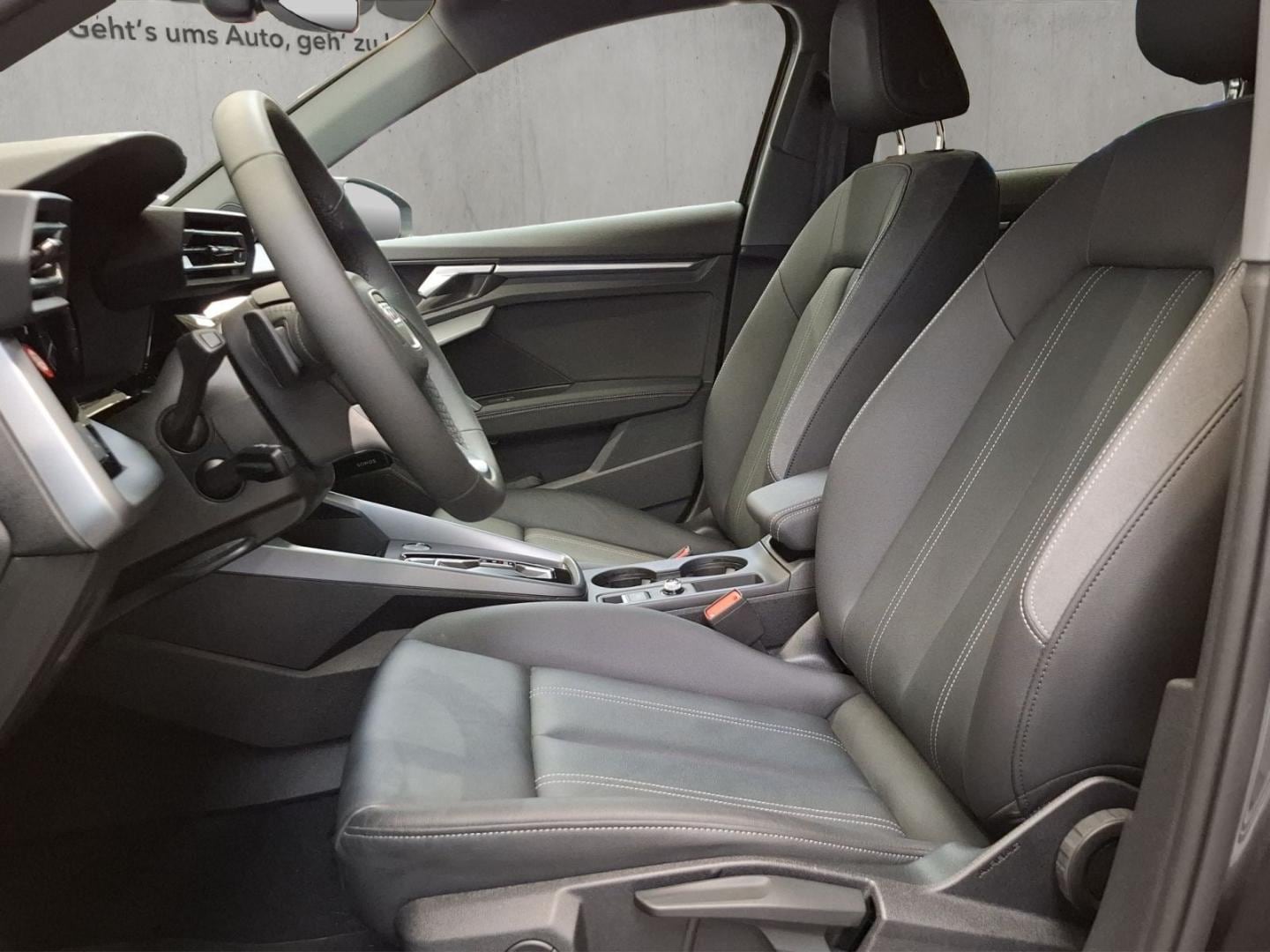 Bild über Audi A3 Sportback TFSI e S line 40 TFSI e S tronic - für weitere Informationen kontaktieren Sie den Audi Partner