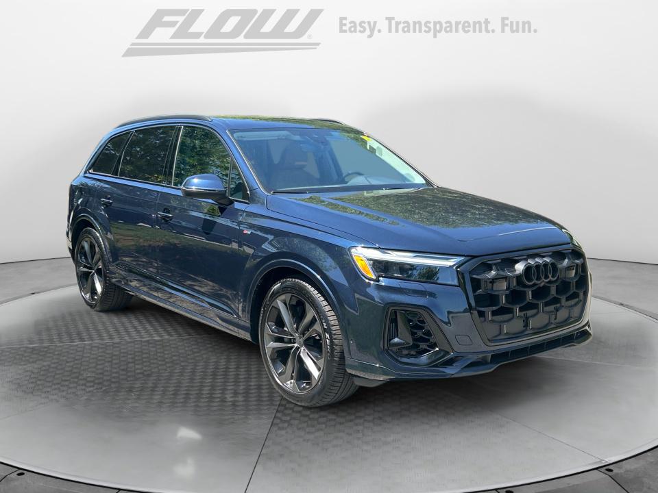 2026 Audi Q7 55 S Line Premium Plus quattro Tiptronic's photo