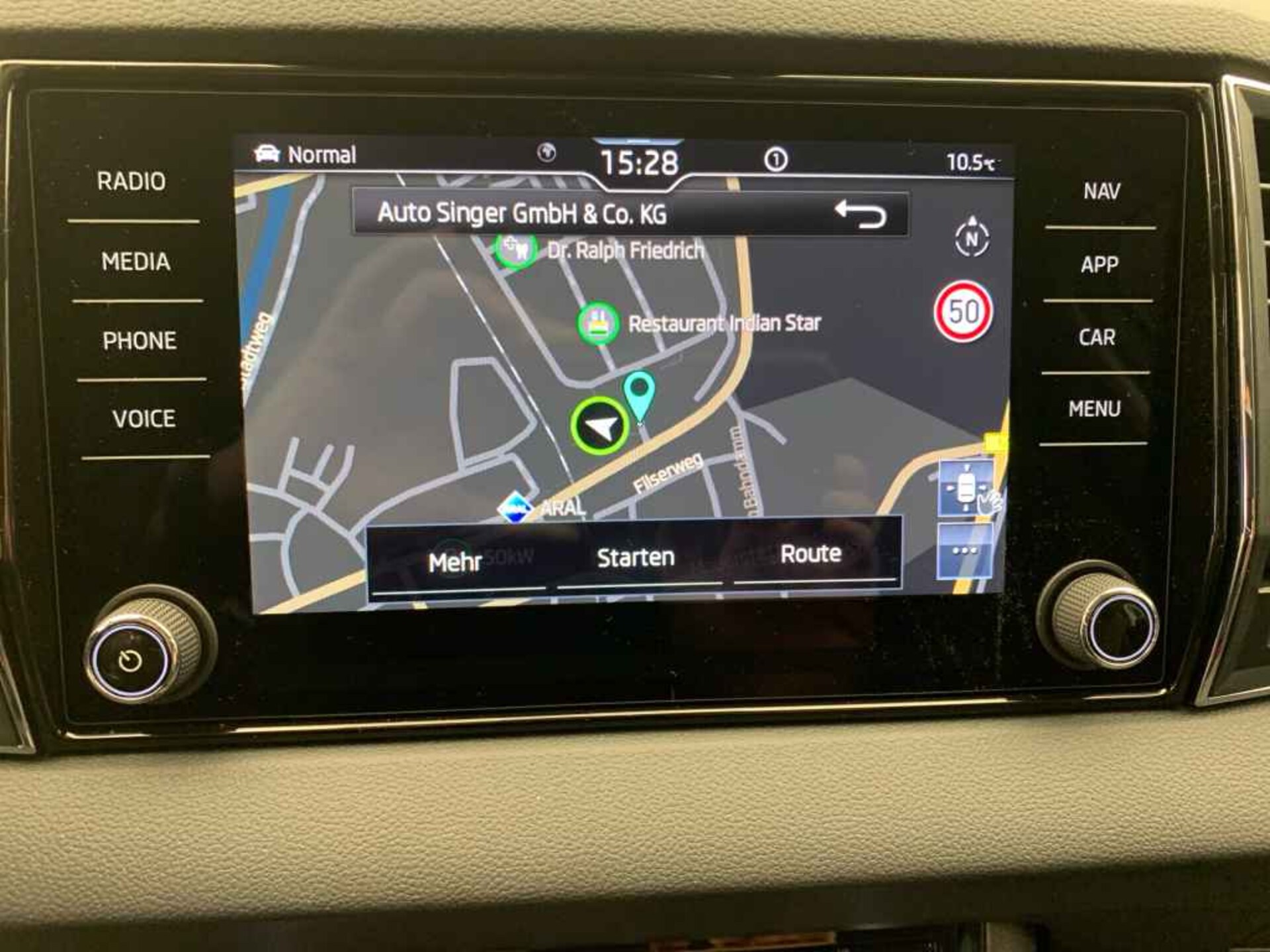 Skoda Karoq Selection