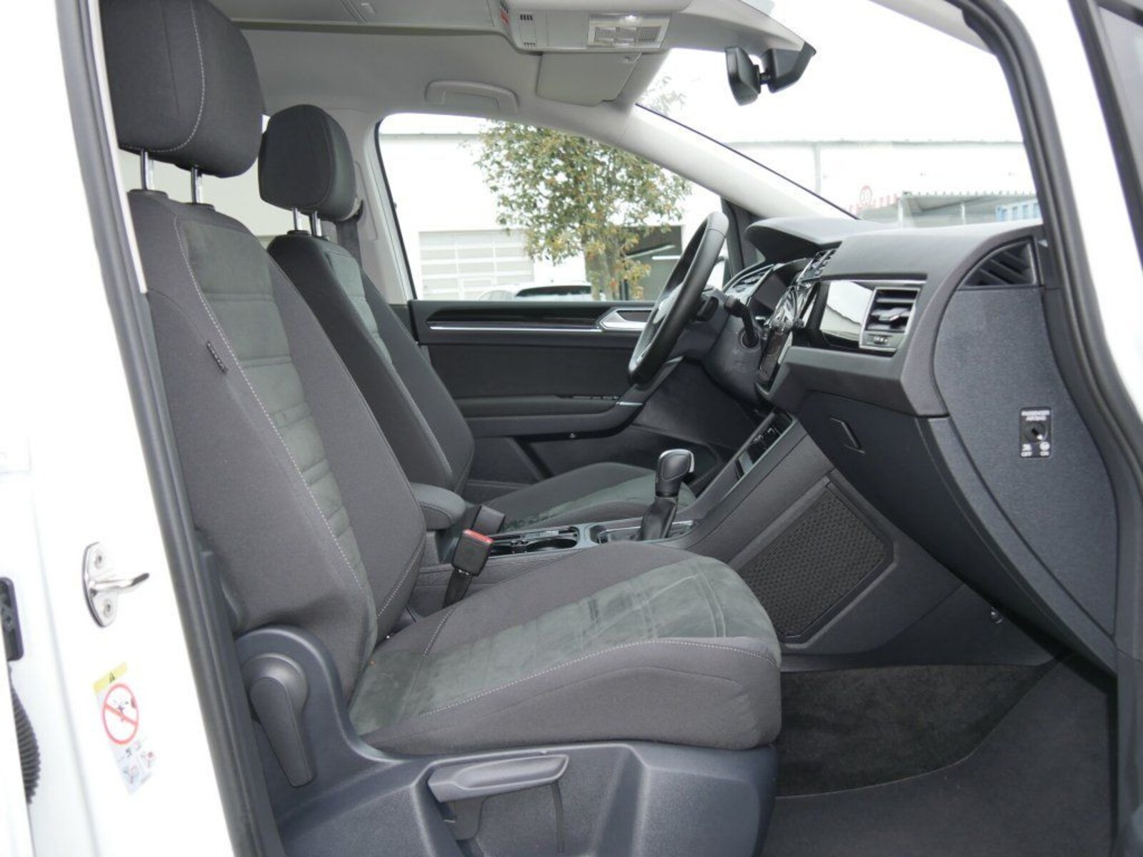 Volkswagen Touran – Bild 3