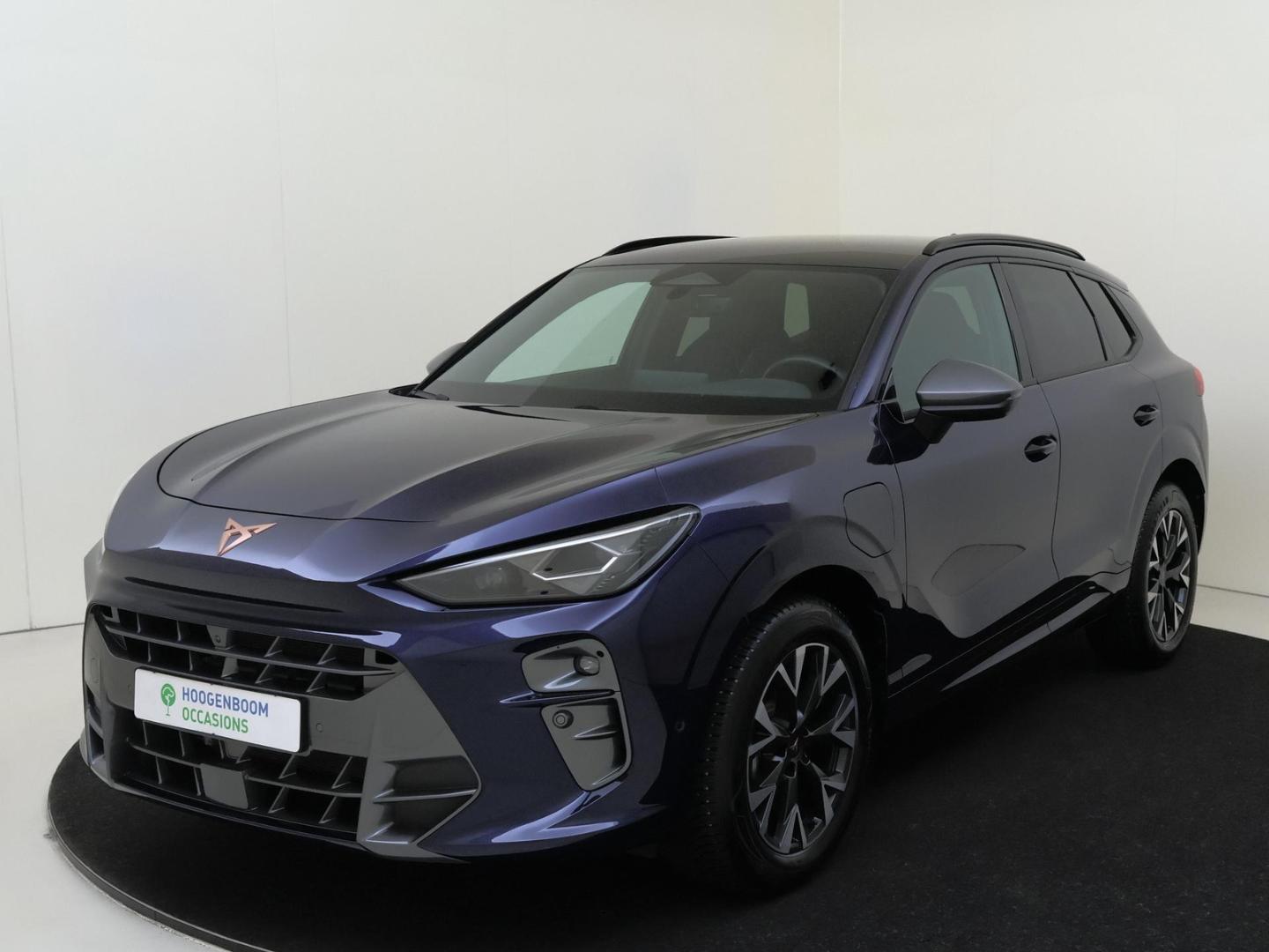 CUPRA Terramar 1.5 TSI e-Hybrid Business 2025, photo 1