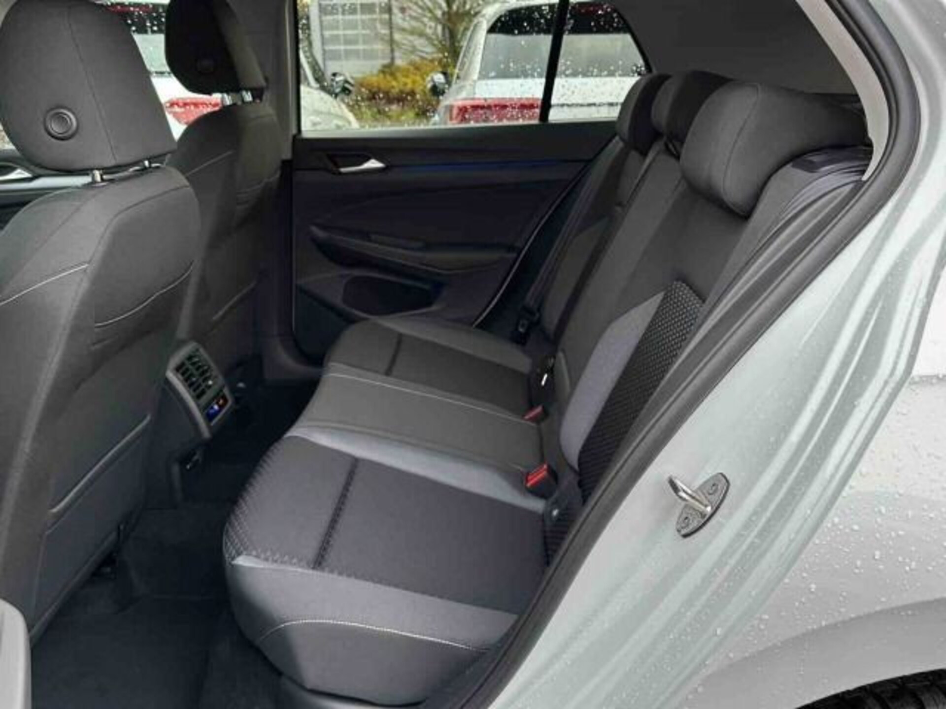 Volkswagen Golf Active
