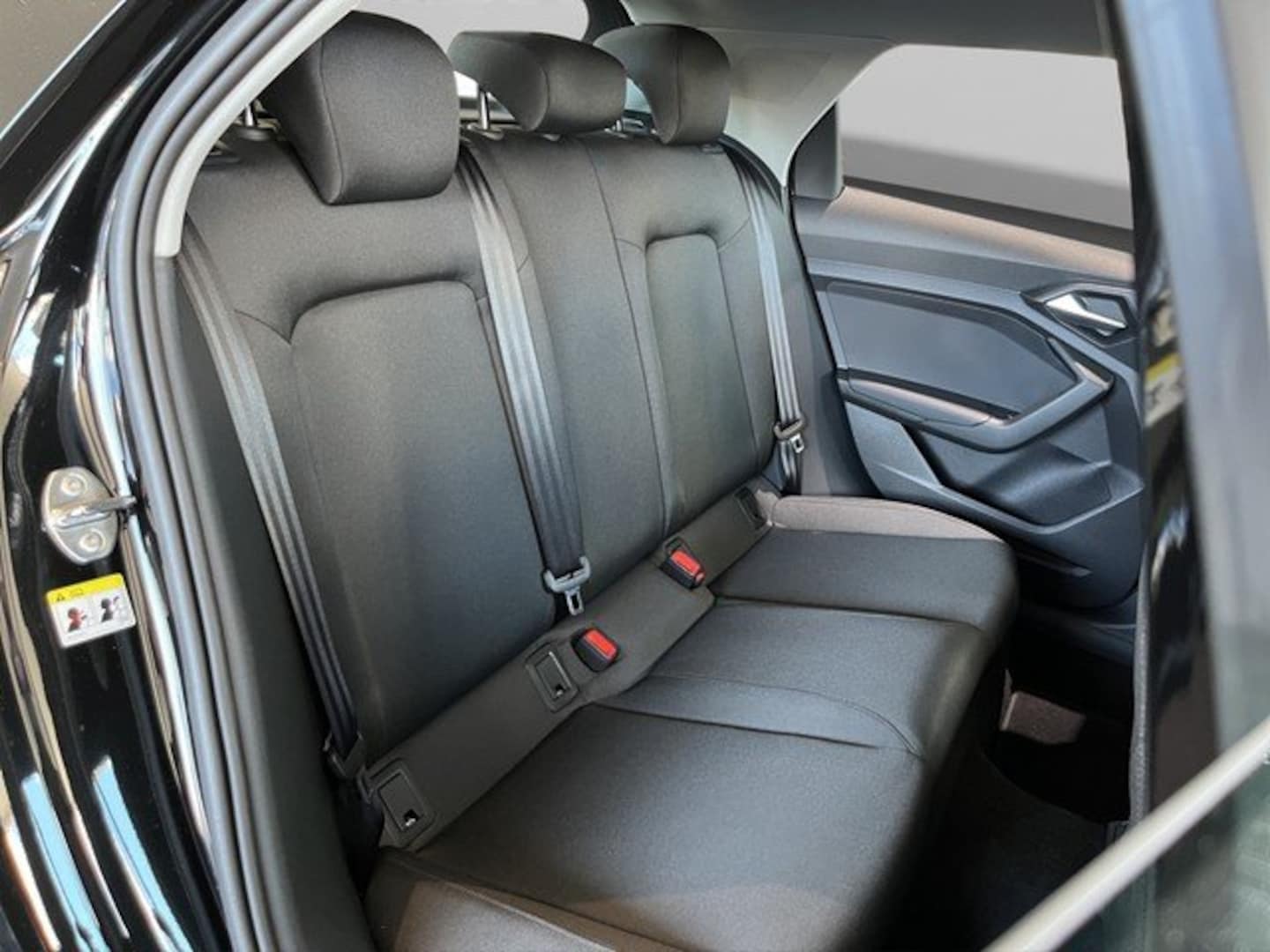 Bild über Audi A1 Sportback advanced 30 TFSI Schaltgetriebe - für weitere Informationen kontaktieren Sie den Audi Partner