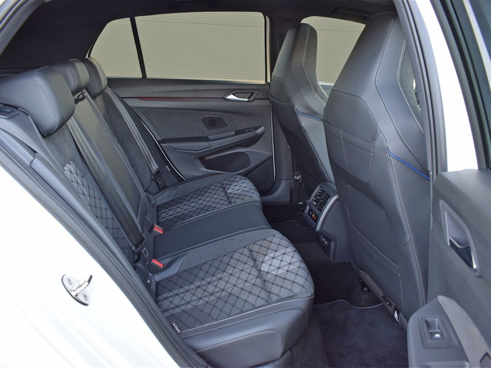 Volkswagen Golf – Bild 6