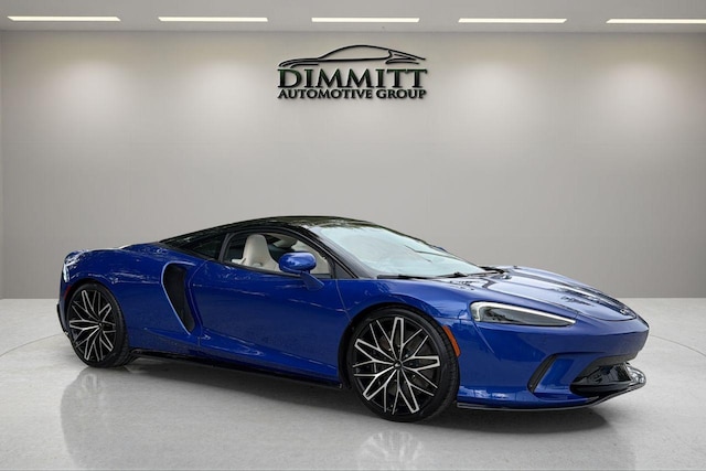 2023 McLaren GT