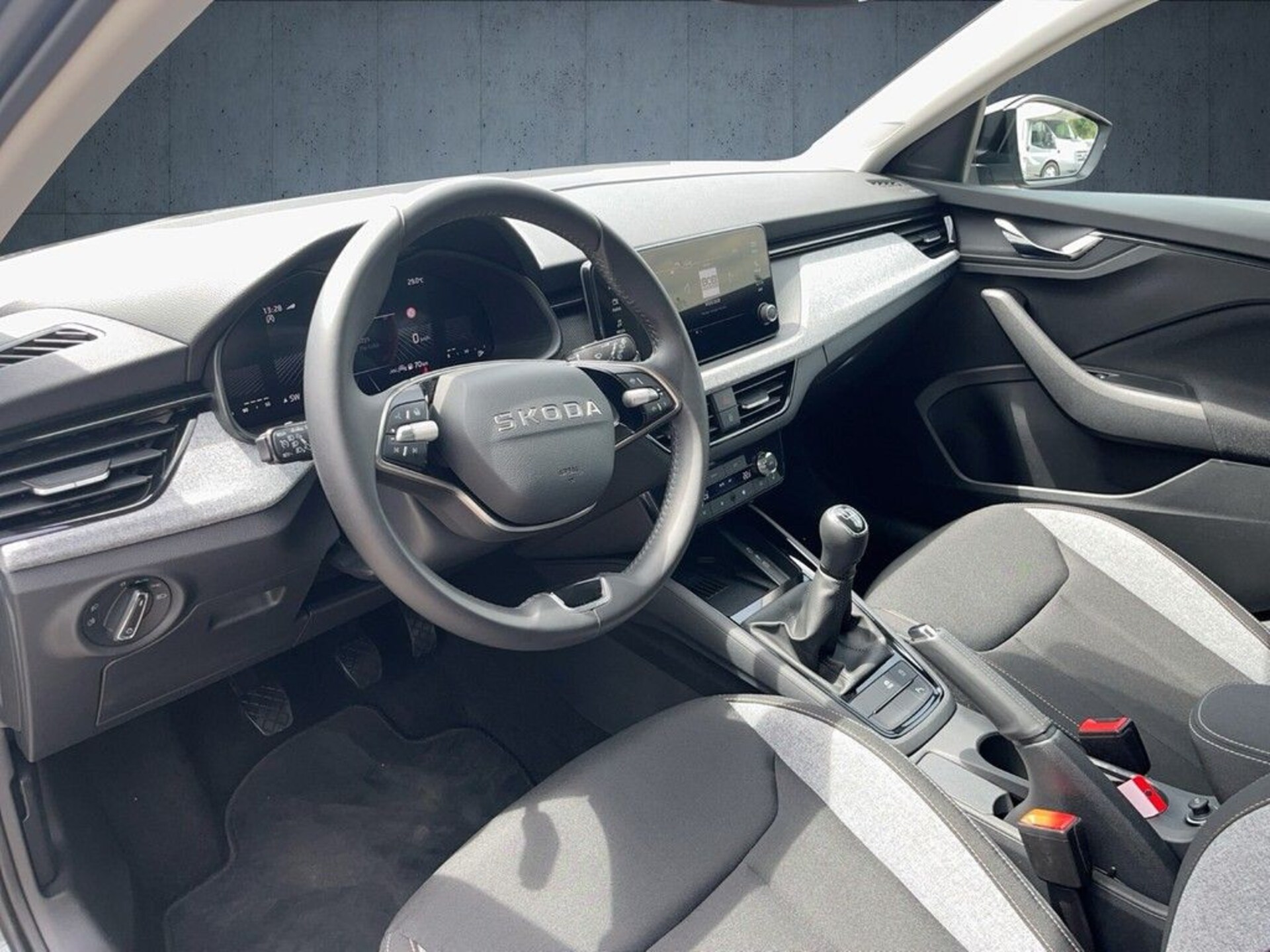 Skoda Scala Tour