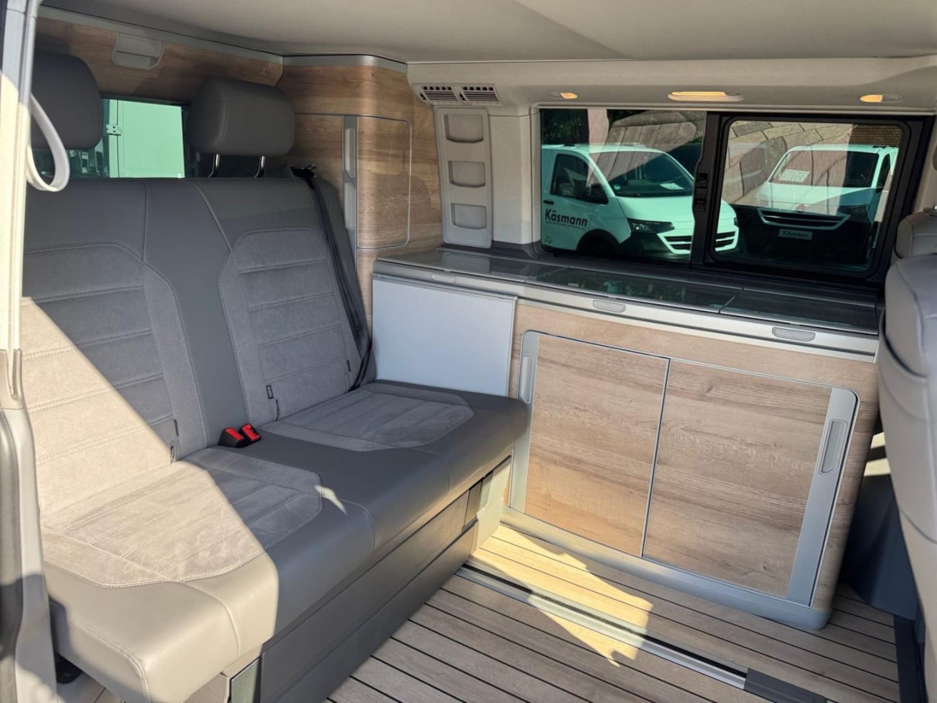 Volkswagen T6.1 California Ocean