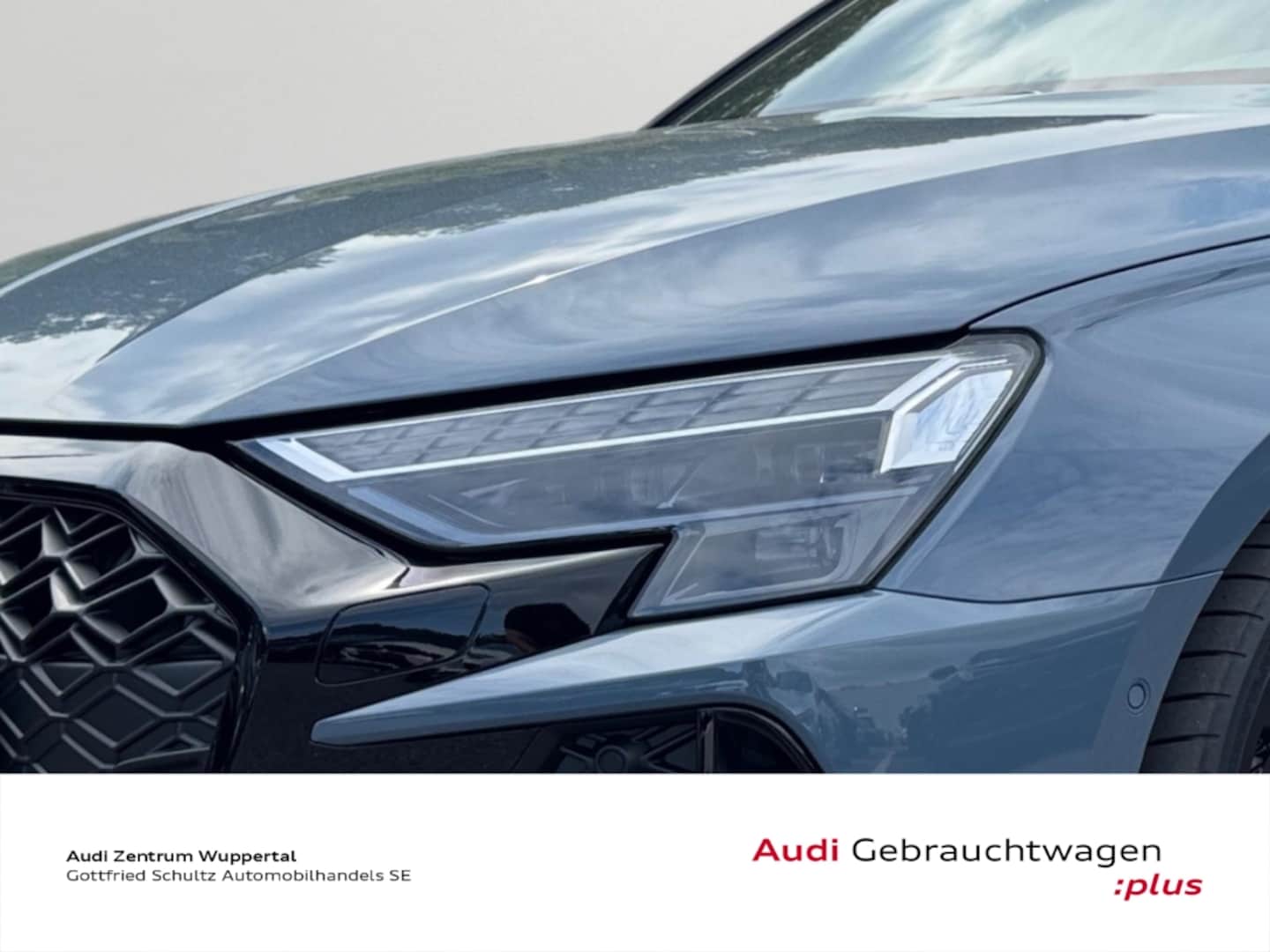 Bild über Audi RS 3 Sportback TFSI quattro 294 kW S tronic - für weitere Informationen kontaktieren Sie den Audi Partner