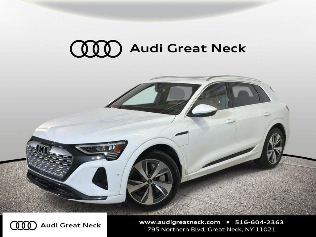 2024 Audi Q8 e-tron 55 114 kWh Premium Plus quattro's photo