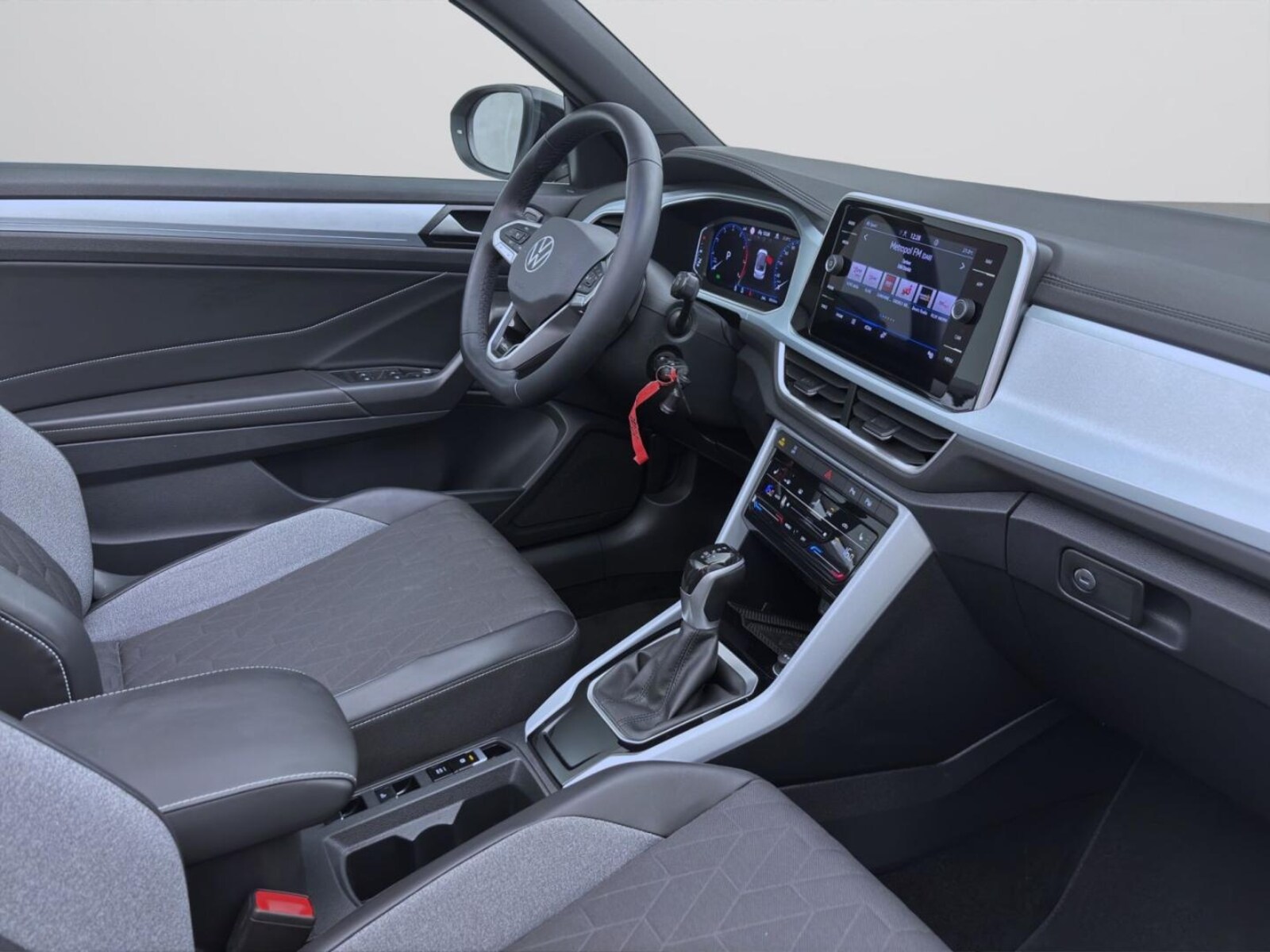 Volkswagen T-Roc Cabriolet – Bild 18