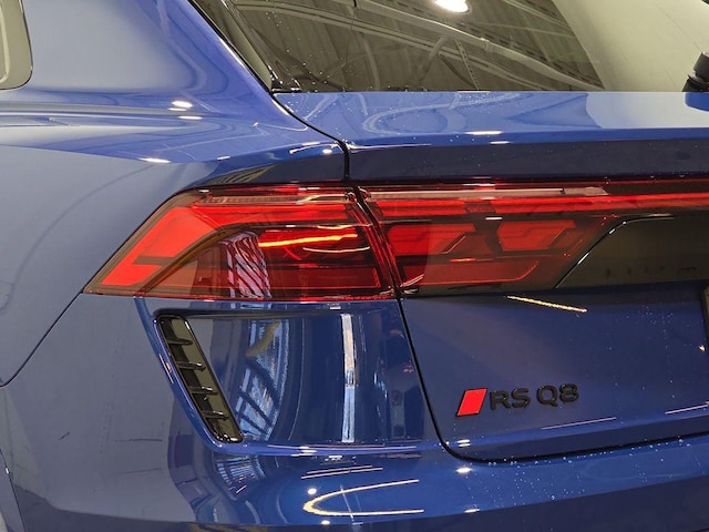 2026 Audi RS Q8 Base - Photo 33