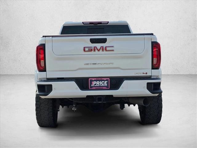2023 GMC Sierra
